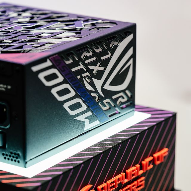 Rog Strix 1000 W Platinum 3